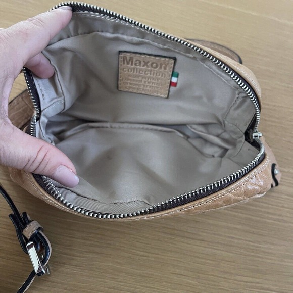 Maxon Collection Leather Belt Bag Soft Italian Leather Fanny Pack - Picture 5 of 9